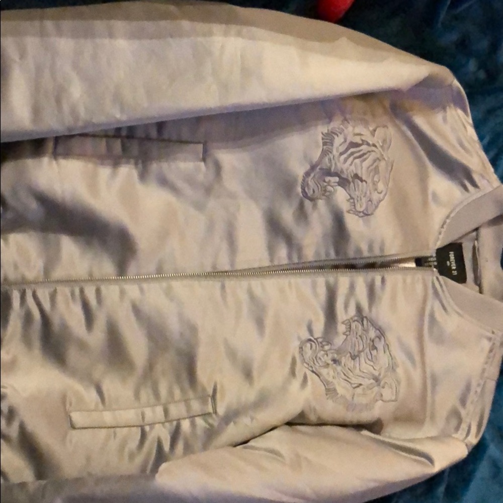 Bomber jacket
